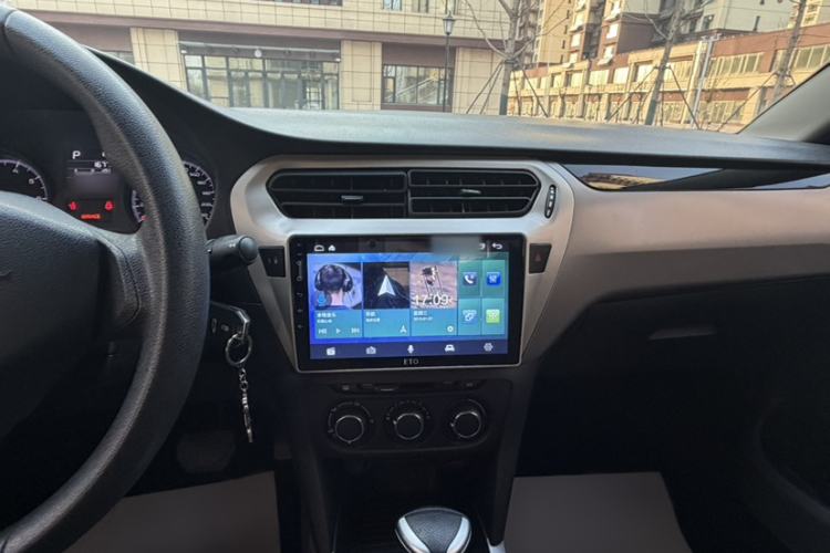 Used Peugeot 301 2017 1.6L Automatic Comfort Edition Interior 7