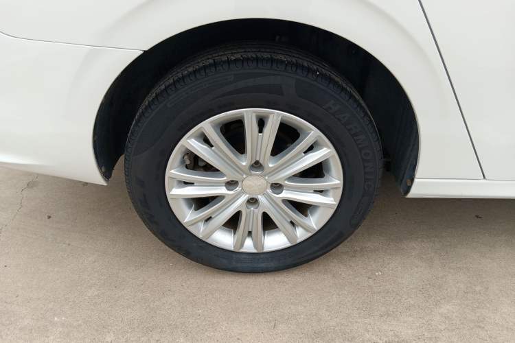 Used Peugeot 301  Right Rear Wheel Hub