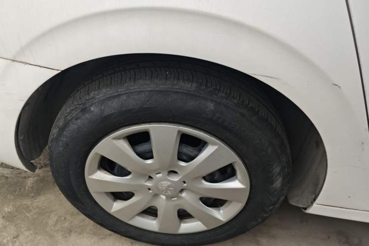 Used Peugeot 301 2017 1.6L Manual Comfort Edition Right Rear Wheel Hub