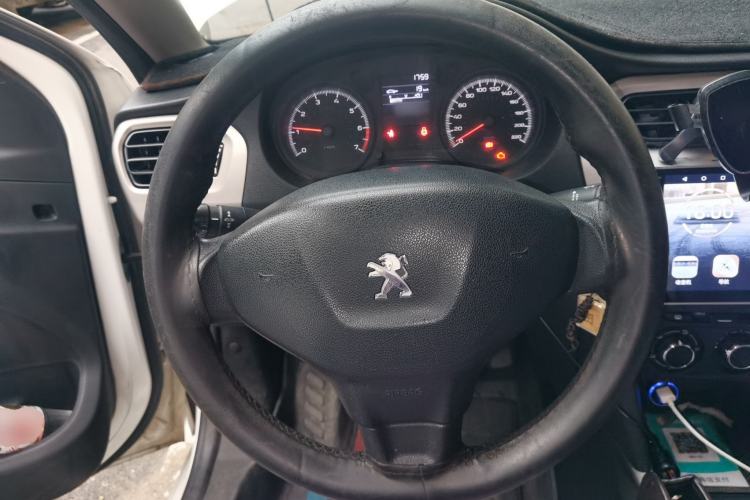 Used Peugeot 301 2017 1.6L Manual Comfort Edition Steering Wheel