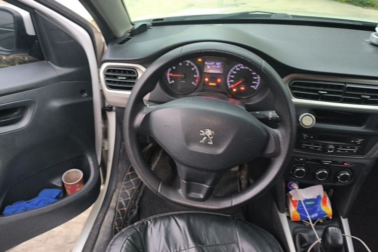 Used Peugeot 301 2017 1.6L Manual Comfort Edition Steering Wheel