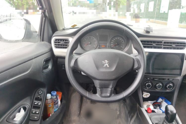 Used Peugeot 301 2017 1.6L Manual Comfort Edition Steering Wheel
