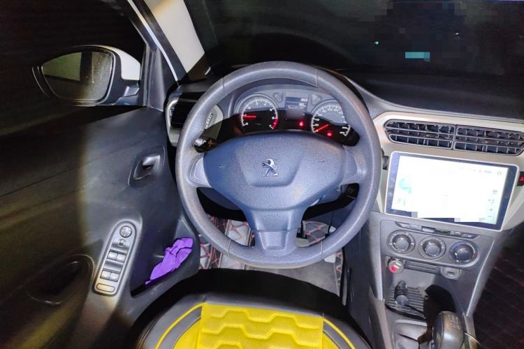 Used Peugeot 301 2017 1.6L Manual Comfort Edition Steering Wheel