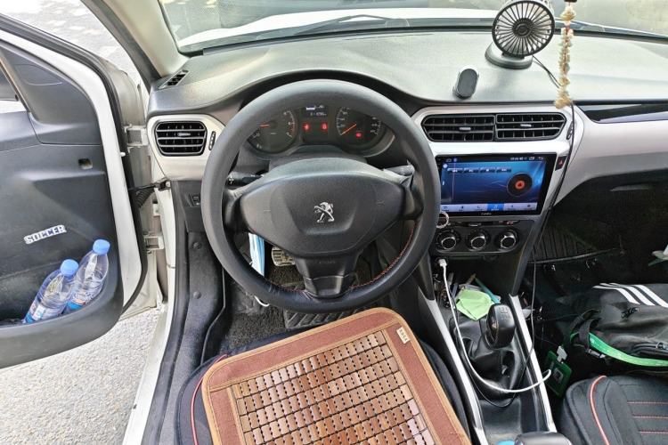 Used Peugeot 301 2017 1.6L Manual Comfort Edition Steering Wheel