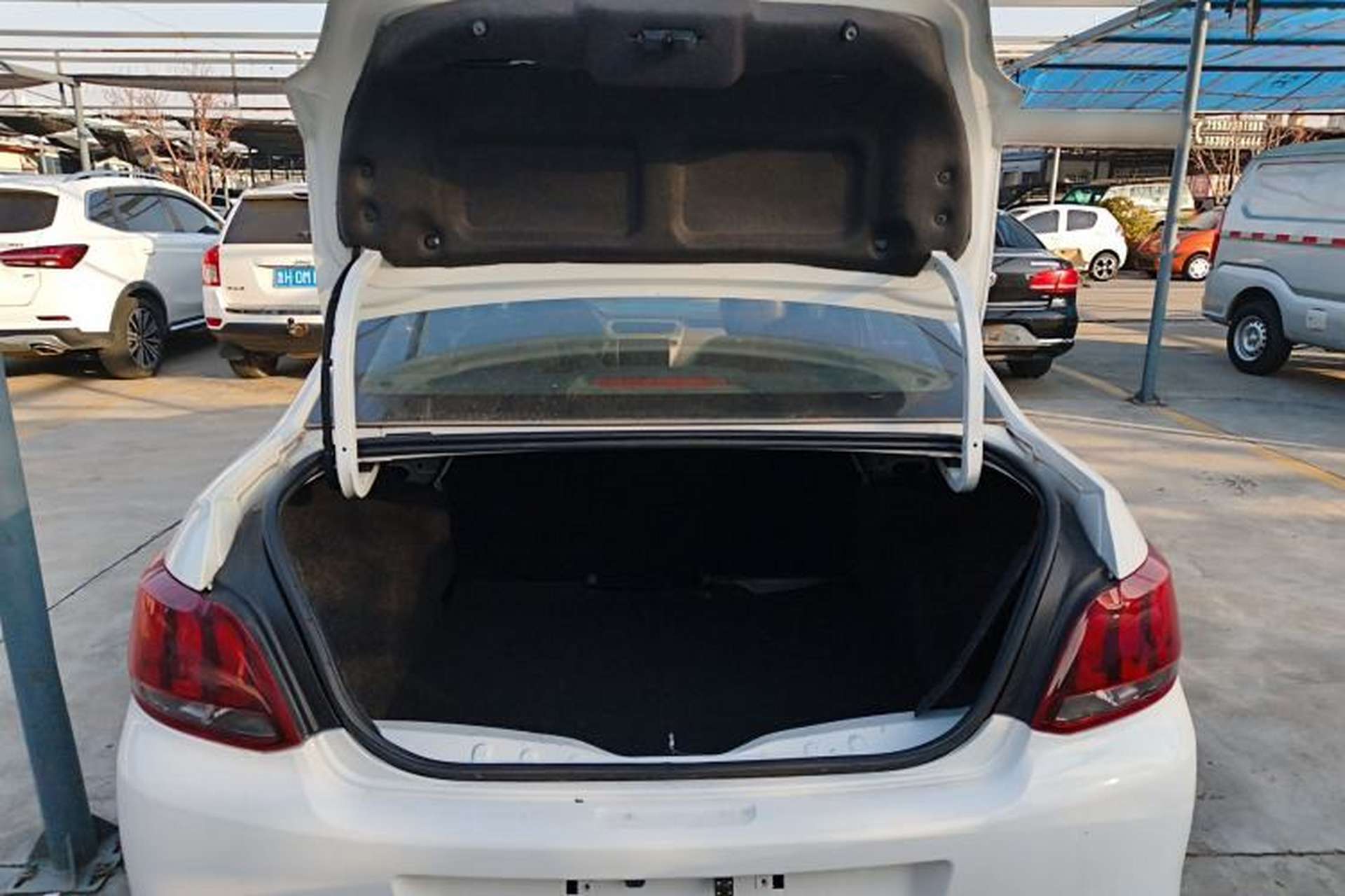 Used Peugeot 301 2017 1.6L Automatic Comfort Edition Trunk