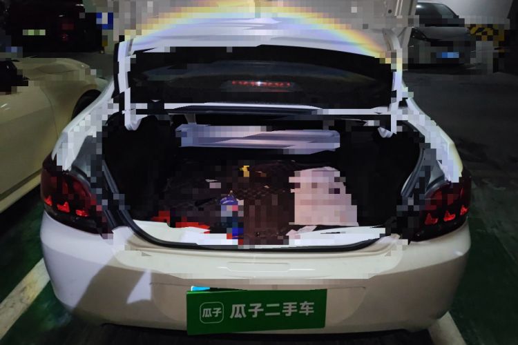 Used Peugeot 301 2017 1.6L Manual Comfort Edition Trunk