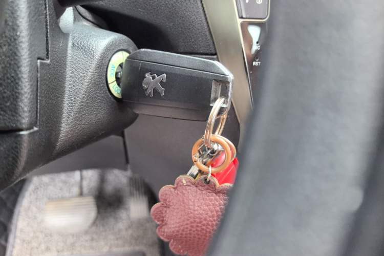 Used Peugeot 301 2017 1.6L Automatic Comfort Edition Vehicle Key