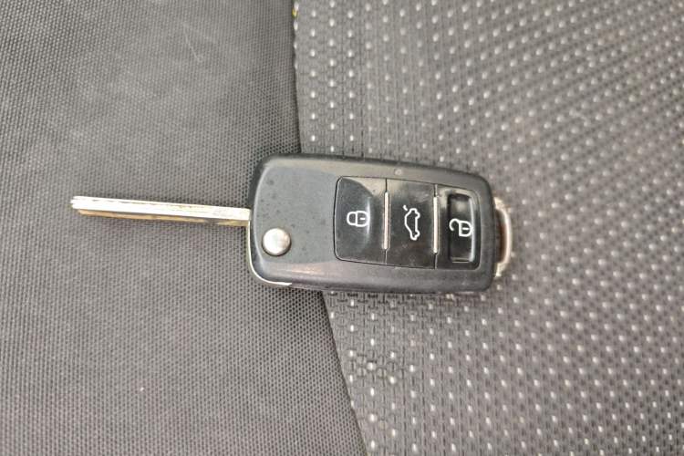 Used Peugeot 301 2017 1.6L Manual Comfort Edition Vehicle Key