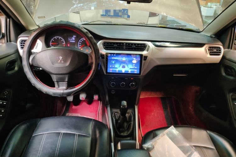 Used Peugeot 301 2018 1.6L Manual Comfort Edition Center Console