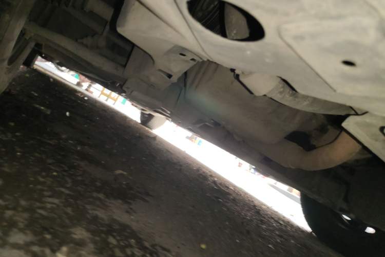 Used Peugeot 301 2018 1.6L Manual Comfort Edition Chassis Front Right