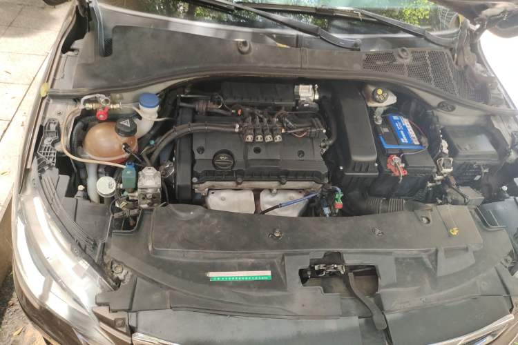 Used Peugeot 301 2018 1.6L Manual Comfort Edition Engine Bay