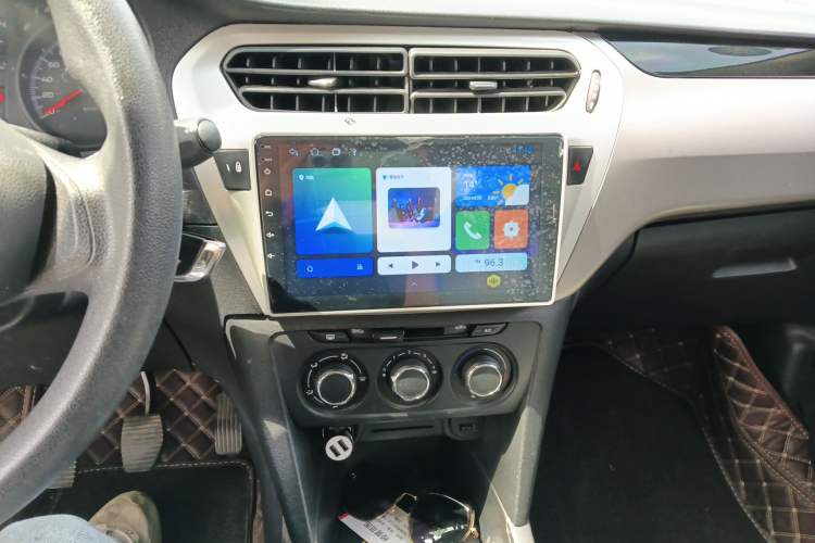 Used Peugeot 301 2018 1.6L Manual Comfort Edition Audio And AC Panel