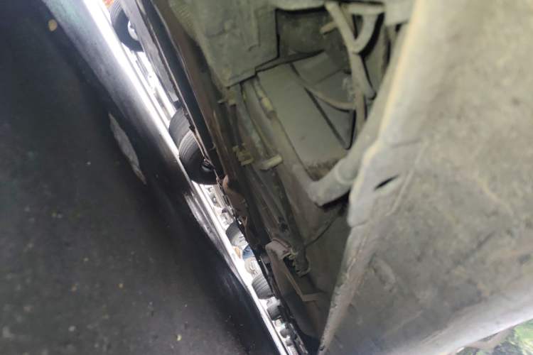 Used Peugeot 301 2018 1.6L Manual Comfort Edition Chassis Rear Right