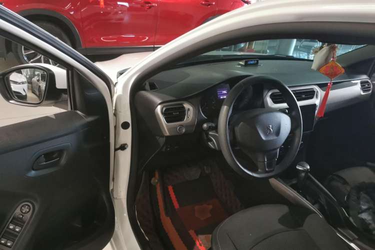Used Peugeot 301 2018 1.6L Automatic Comfort Edition Driver Seat
