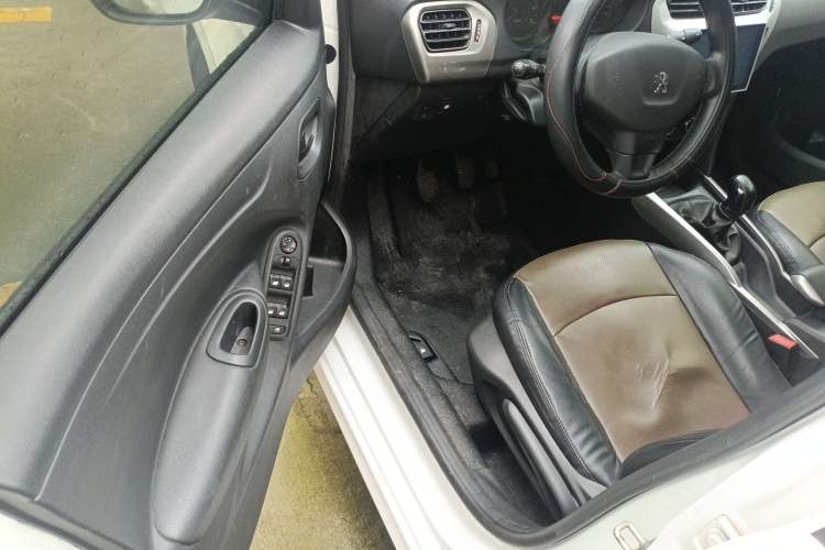 Used Peugeot 301 2018 1.6L Manual Comfort Edition Driver Seat