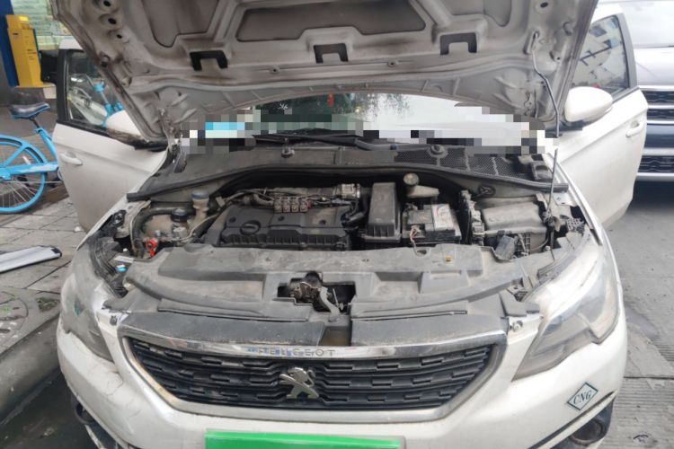 Used Peugeot 301 2018 1.6L Manual Comfort Edition Engine Bay
