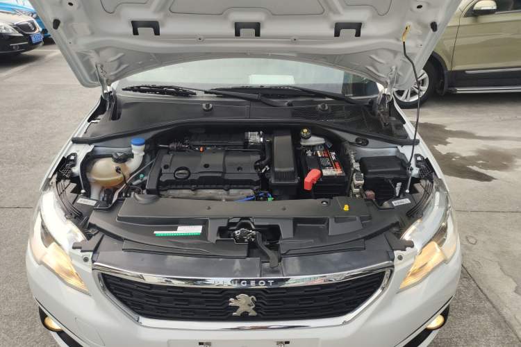 Used Peugeot 301 2018 1.6L Manual Comfort Edition Engine Bay