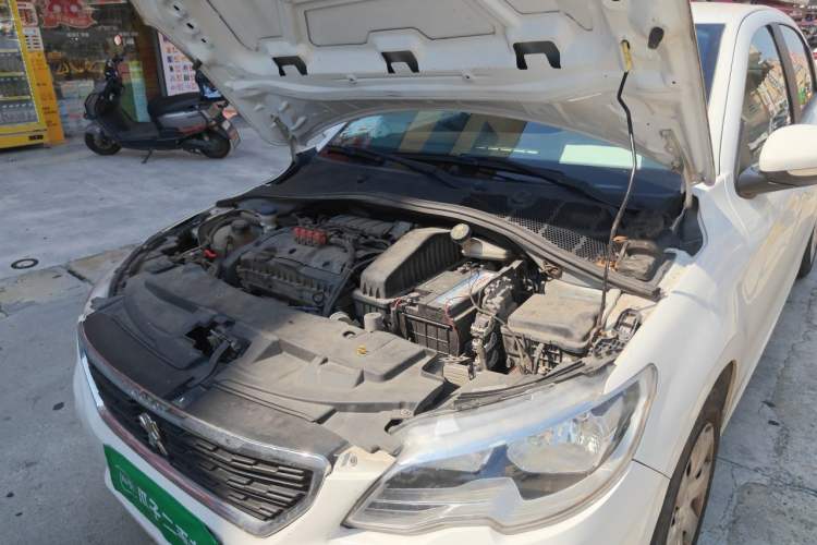 Used Peugeot 301 2018 1.6L Manual Comfort Edition Engine Bay Left