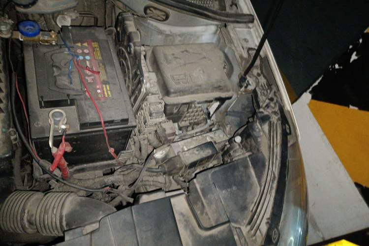 Used Peugeot 301 2018 1.6L Manual Comfort Edition Engine Bay Left