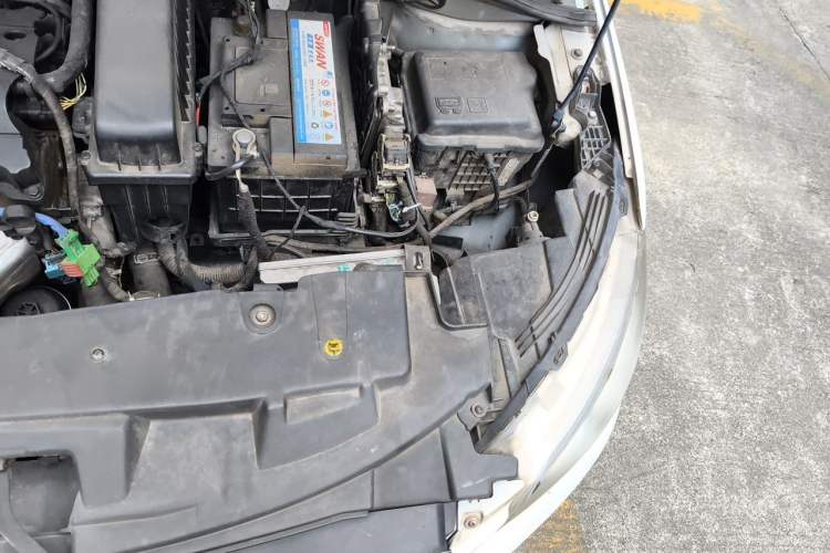 Used Peugeot 301 2018 1.6L Manual Comfort Edition Engine Bay Left