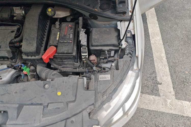 Used Peugeot 301 2018 1.6L Manual Comfort Edition Engine Bay Left