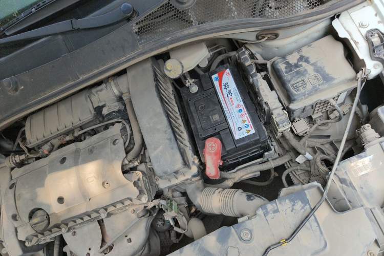 Used Peugeot 301 2018 1.6L Manual Comfort Edition Engine Bay Left