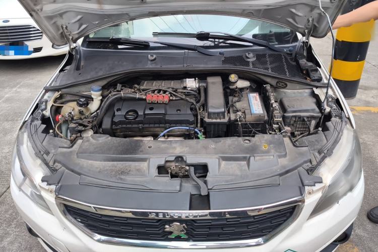 Used Peugeot 301 2018 1.6L Manual Comfort Edition Engine Bay