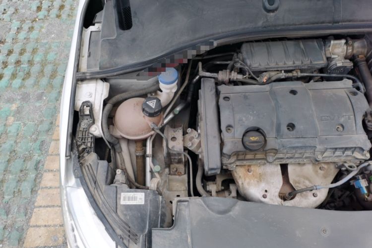 Used Peugeot 301 2018 1.6L Manual Comfort Edition Engine Bay Right