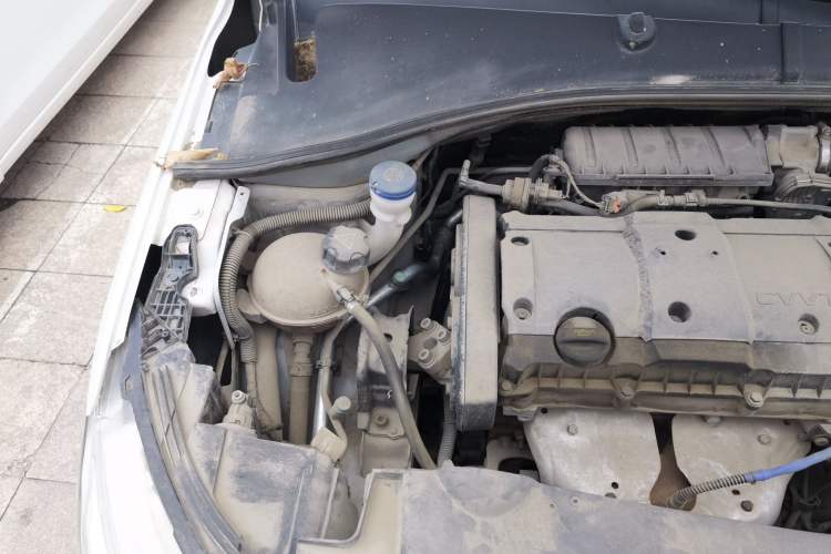 Used Peugeot 301 2018 1.6L Manual Comfort Edition Engine Bay Right