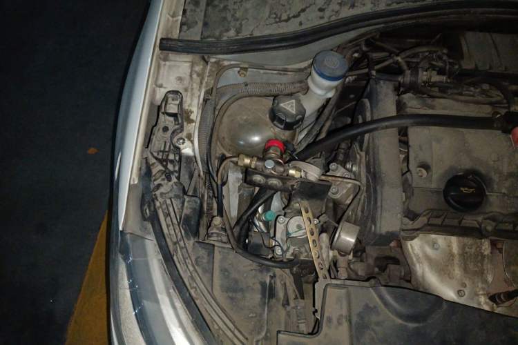 Used Peugeot 301 2018 1.6L Manual Comfort Edition Engine Bay Right
