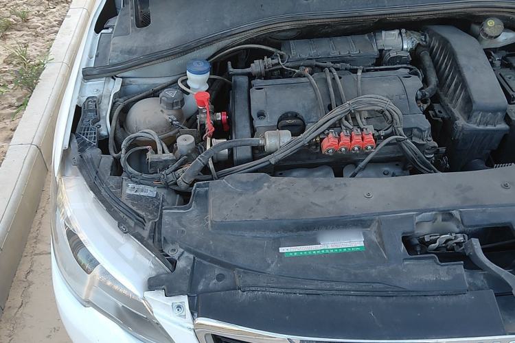Used Peugeot 301 2018 1.6L Manual Comfort Edition Engine Bay Right