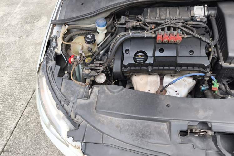 Used Peugeot 301 2018 1.6L Manual Comfort Edition Engine Bay Right