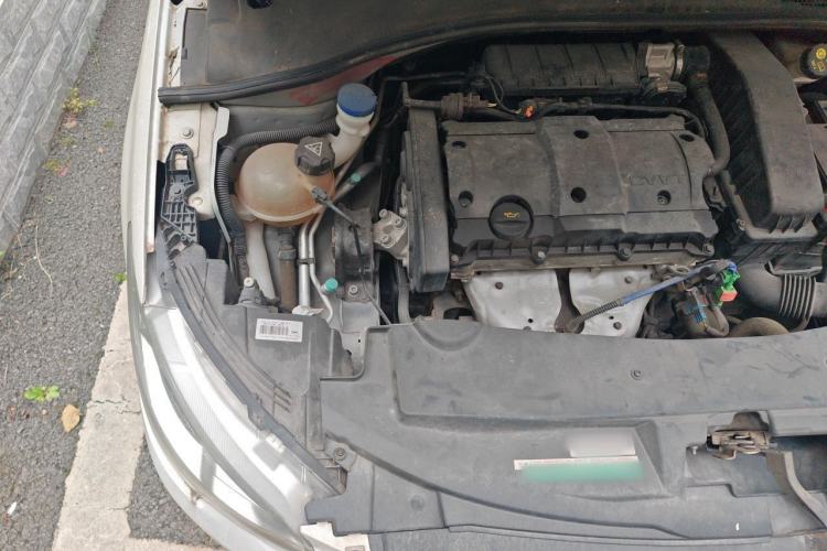 Used Peugeot 301 2018 1.6L Manual Comfort Edition Engine Bay Right