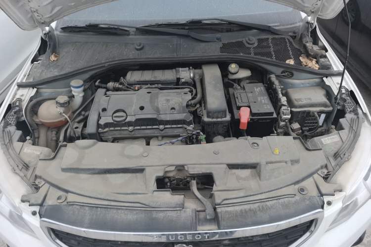Used Peugeot 301 2018 1.6L Manual Comfort Edition Engine Bay