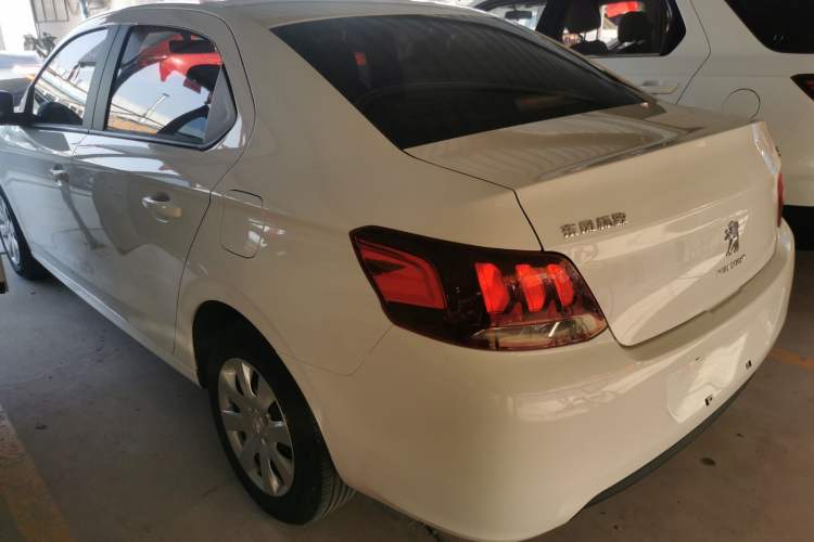 Used Peugeot 301 2018 1.6L Manual Comfort Edition Exterior 2
