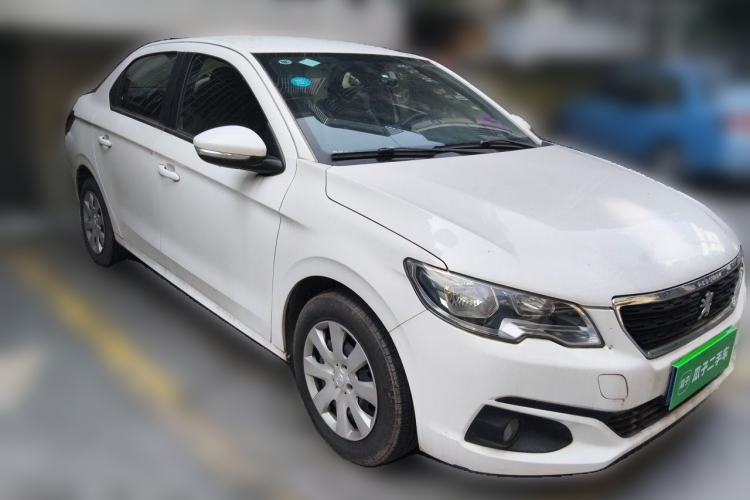 Used Peugeot 301 2018 1.6L Manual Comfort Edition Front Right 45 Deg