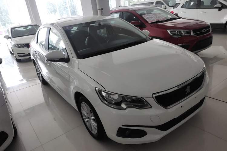 Used Peugeot 301 2018 1.6L Manual Comfort Edition Front Right 45 Deg