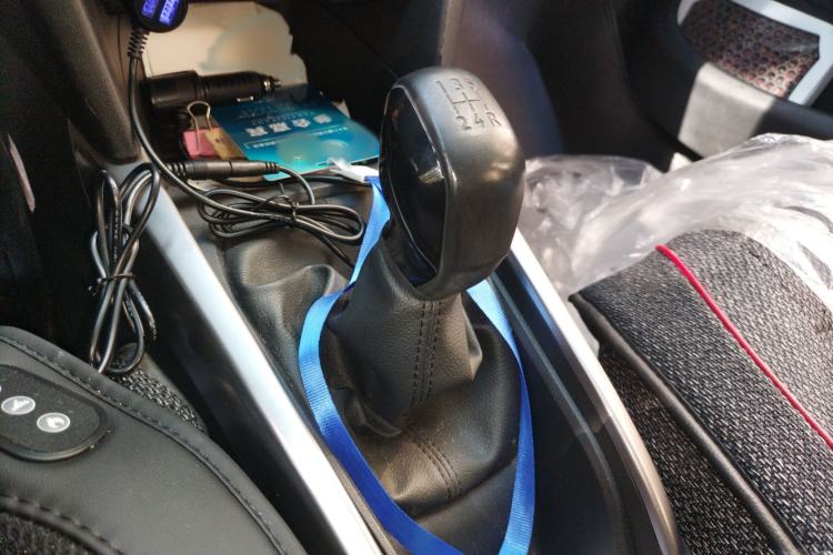 Used Peugeot 301 2018 1.6L Manual Comfort Edition Gear Lever