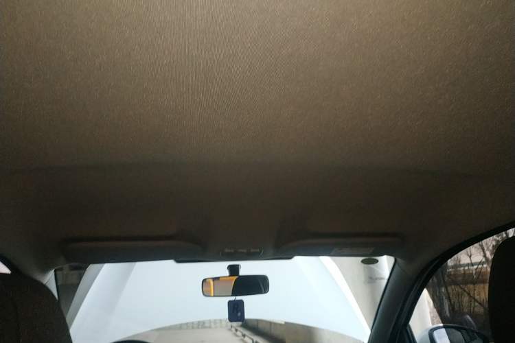 Used Peugeot 301 2018 1.6L Manual Comfort Edition Headliner