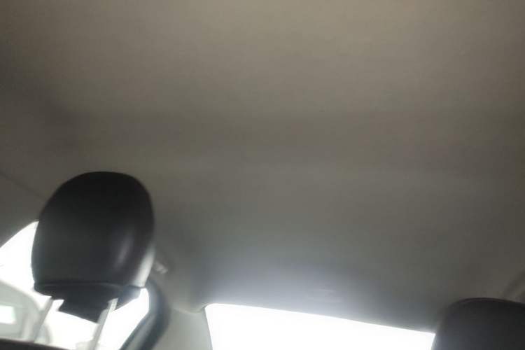 Used Peugeot 301 2018 1.6L Manual Comfort Edition Headliner