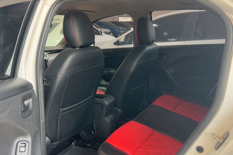 Used Peugeot 301 2018 1.6L Manual Comfort Edition Interior 1