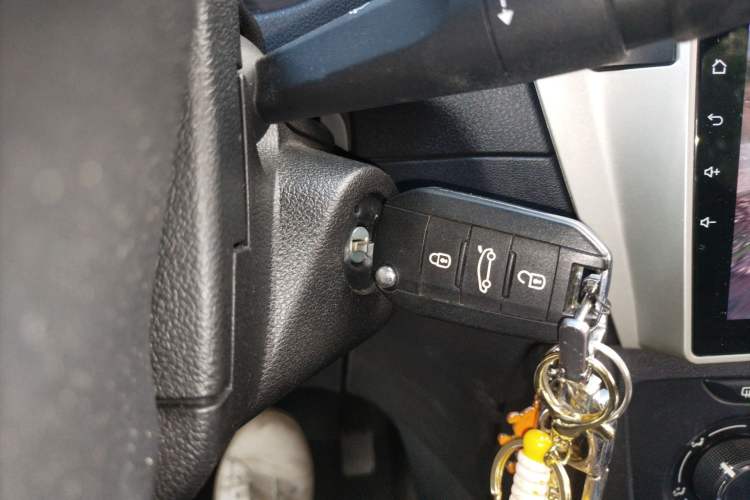 Used Peugeot 301 2018 1.6L Manual Comfort Edition Interior 1
