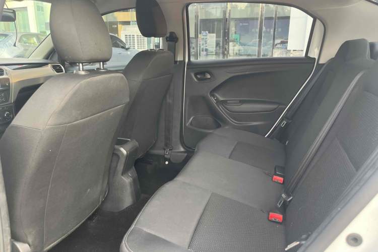 Used Peugeot 301 2018 1.6L Automatic Comfort Edition Interior 2