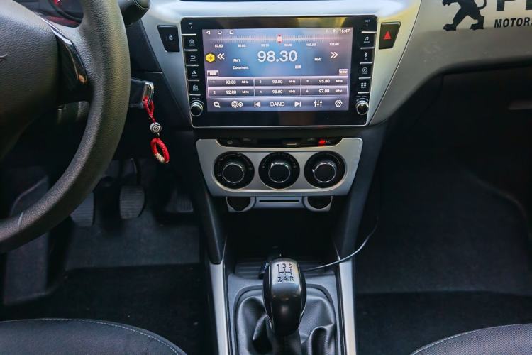 Used Peugeot 301 2018 1.6L Manual Comfort Edition Interior 5