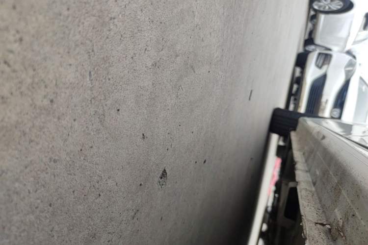 Used Peugeot 301 2018 1.6L Manual Comfort Edition Left Side Sill