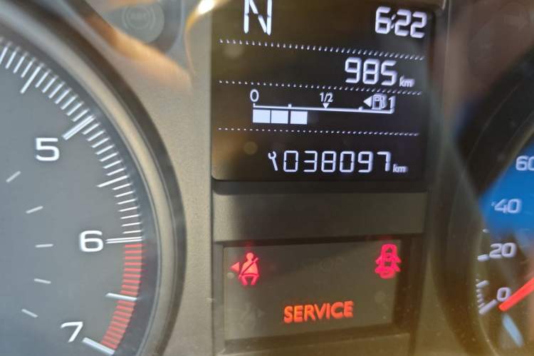 Used Peugeot 301 2018 1.6L Automatic Comfort Edition Odometer Close Up