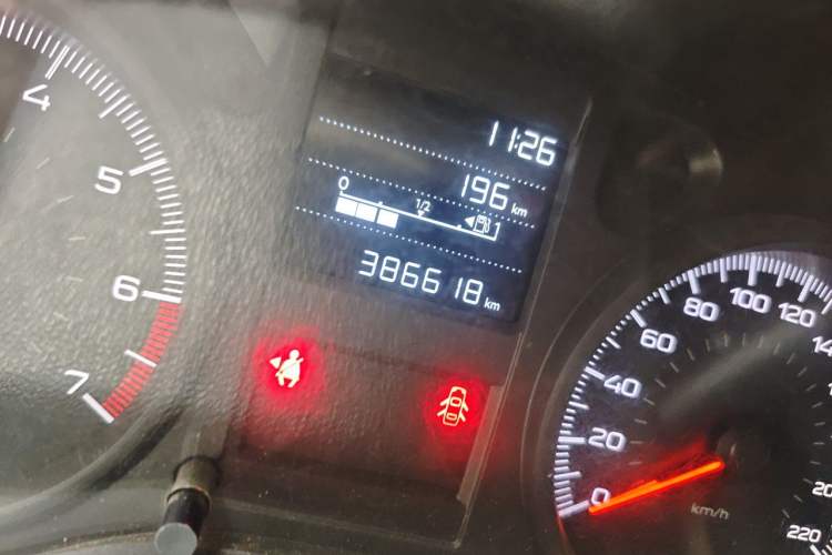 Used Peugeot 301 2018 1.6L Manual Comfort Edition Odometer Close Up