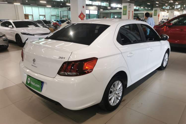 Used Peugeot 301 2018 1.6L Automatic Comfort Edition Rear Right 45 Deg