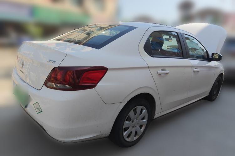 Used Peugeot 301 2018 1.6L Manual Comfort Edition Rear Right 45 Deg