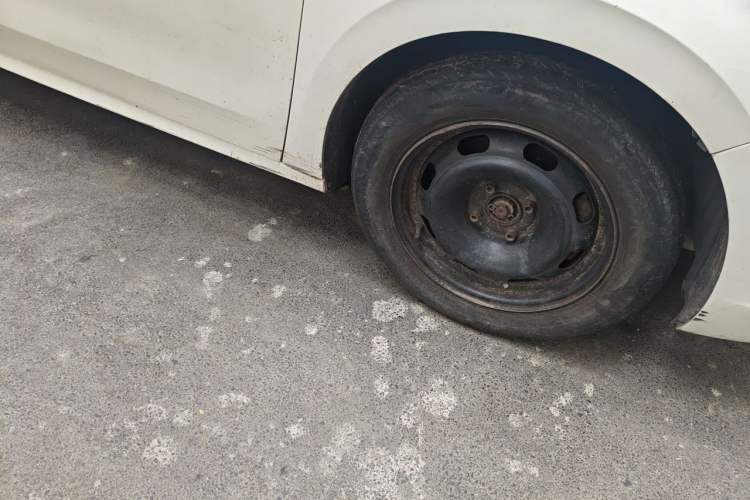 Used Peugeot 301 2018 1.6L Manual Comfort Edition Right Front Wheel Hub